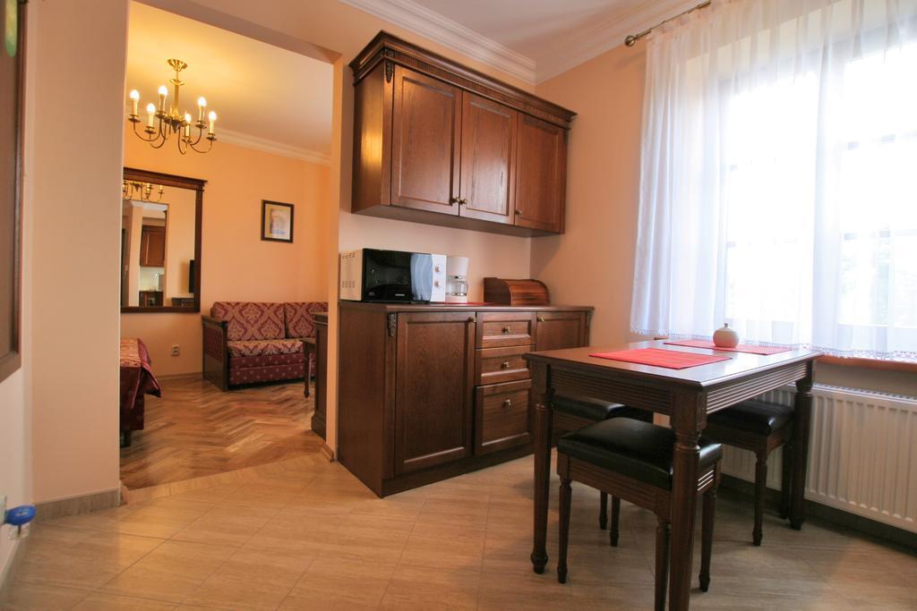 Apartamenty Furta Dominikanska Сандомир Номер фото